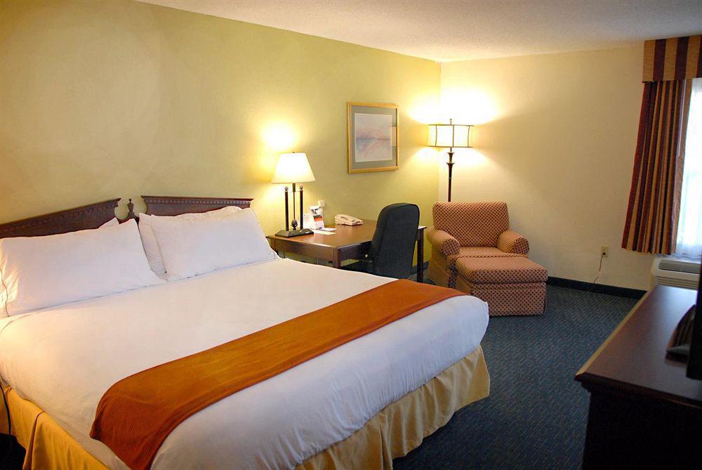 La Quinta By Wyndham Jonesboro Hotell Exteriör bild