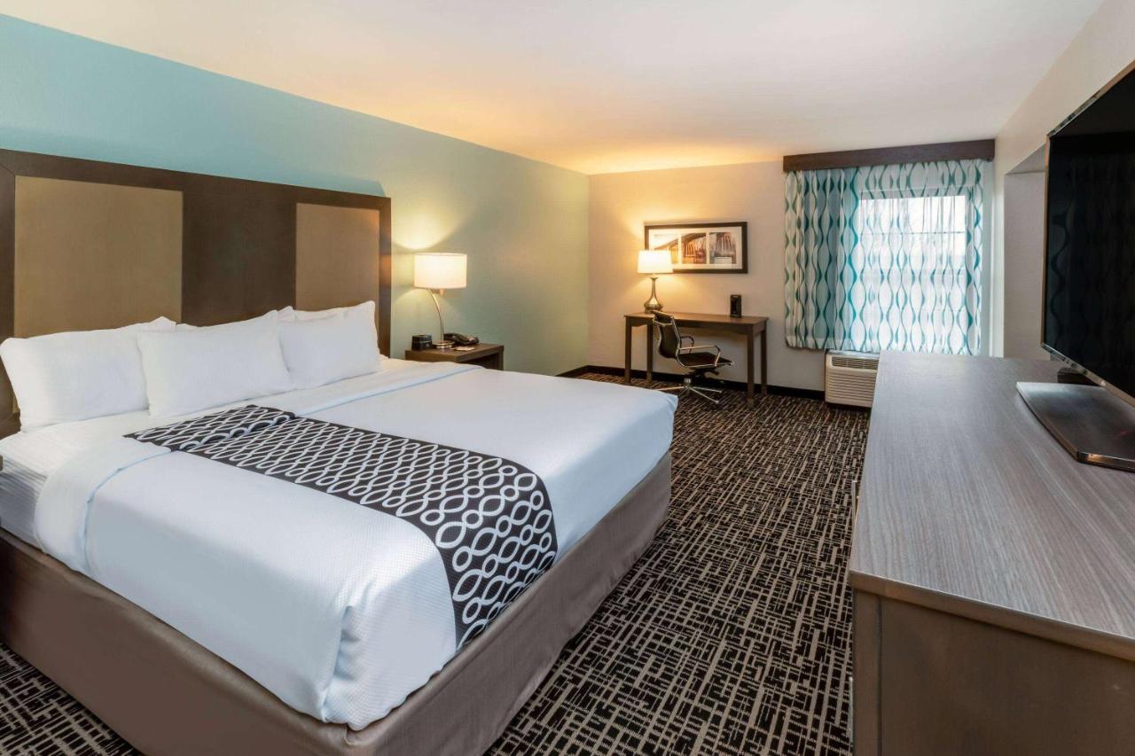 La Quinta By Wyndham Jonesboro Hotell Exteriör bild