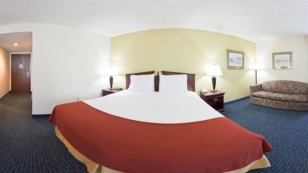 La Quinta By Wyndham Jonesboro Hotell Exteriör bild